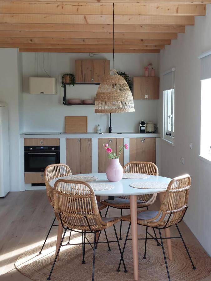 De Tulp Bed & Breakfast Noordgouwe Exterior photo